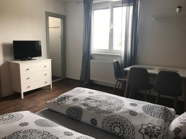Zlín Apartman Innova מראה חיצוני תמונה